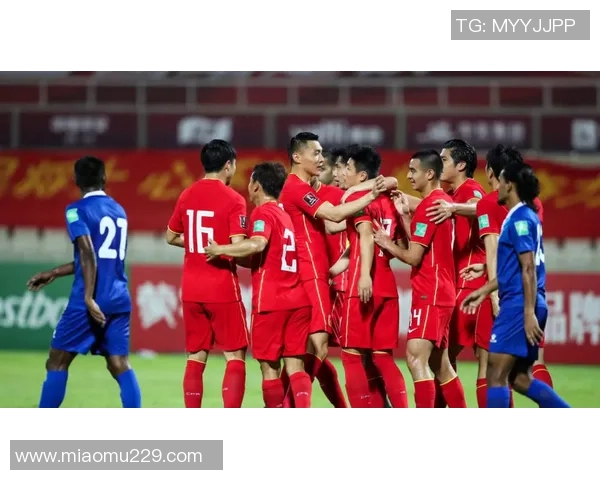 从零开始掌握足球技巧与状态提升的全面指南与实用策略 从零开始掌握足球技巧与状态提升的全面指南与实用策略