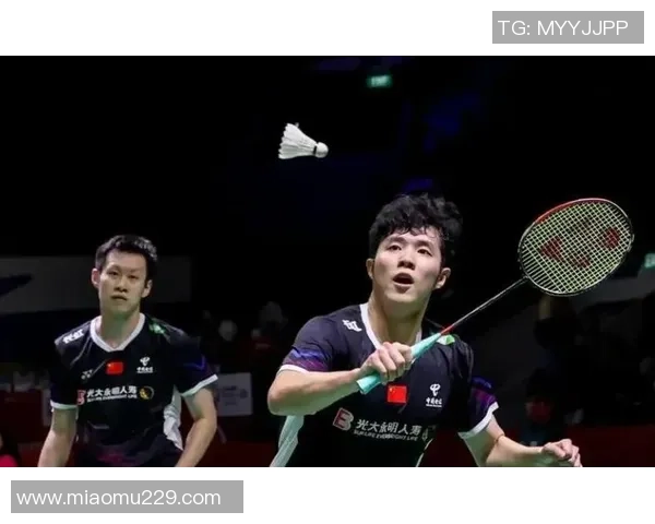 北京羽毛球队在总决赛积分榜上以54分稳居第一名展现强劲实力 北京羽毛球队在总决赛积分榜上以54分稳居第一名展现强劲实力