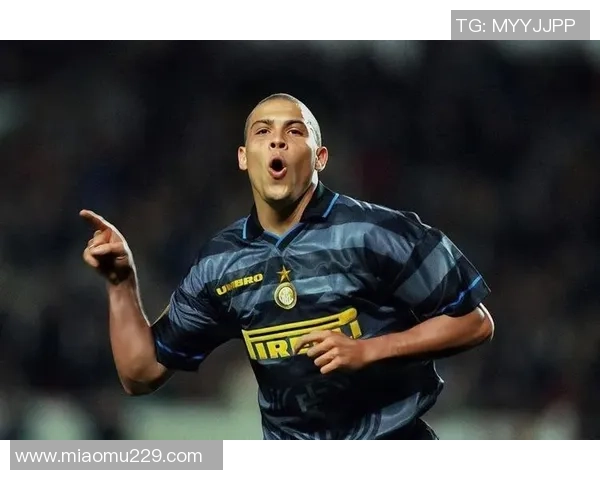 回顾历史老足球明星都有哪些值得铭记的传奇人物和他们的辉煌成就 回顾历史老足球明星都有哪些值得铭记的传奇人物和他们的辉煌成就