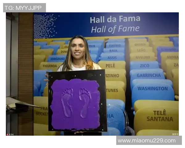 巴西小孩对足球明星的热爱与梦想交织的故事