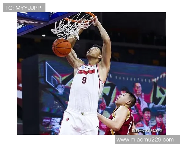 上海排球队以90分领跑选拔赛积分榜展现强劲实力